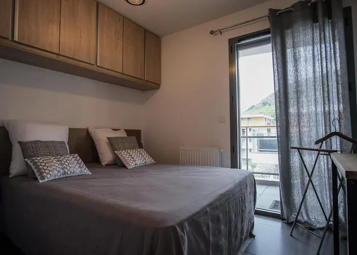 Superb Apt With Balcony In Briancon